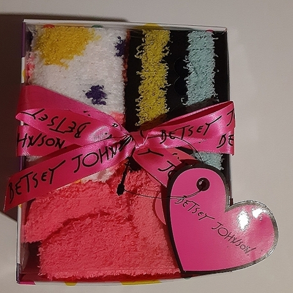 Betsey Johnson Accessories - Betsey Johnson Plush Socks 3 Pack In Gift Box New
